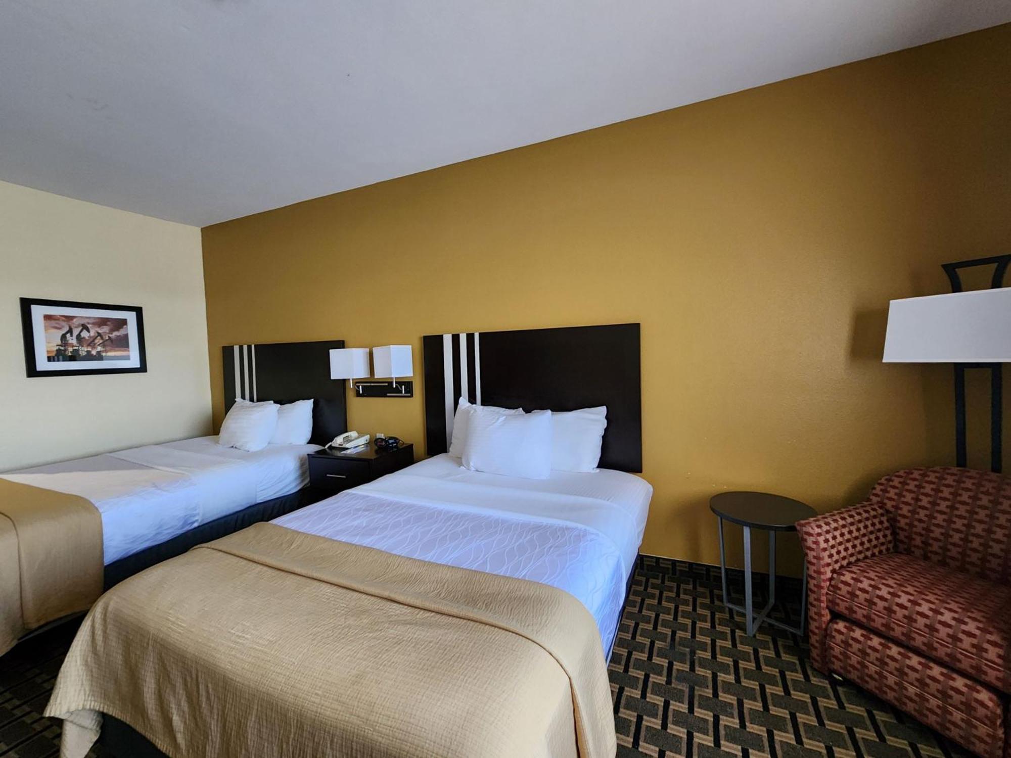 Days Inn & Suites By Wyndham Sam Houston Tollway Jersey Village Exterior foto
